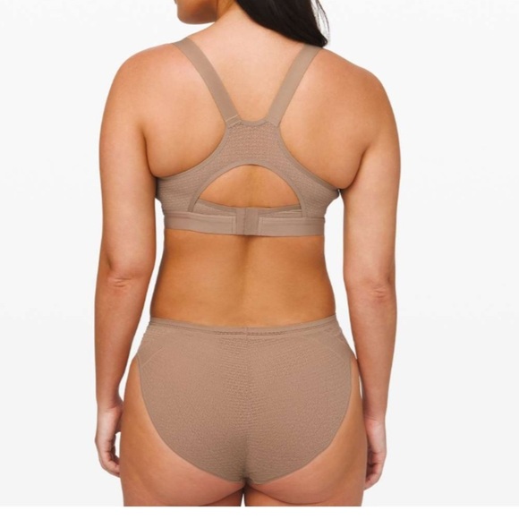 Lululemon Awake To Lace Bra - Picture 5 of 6